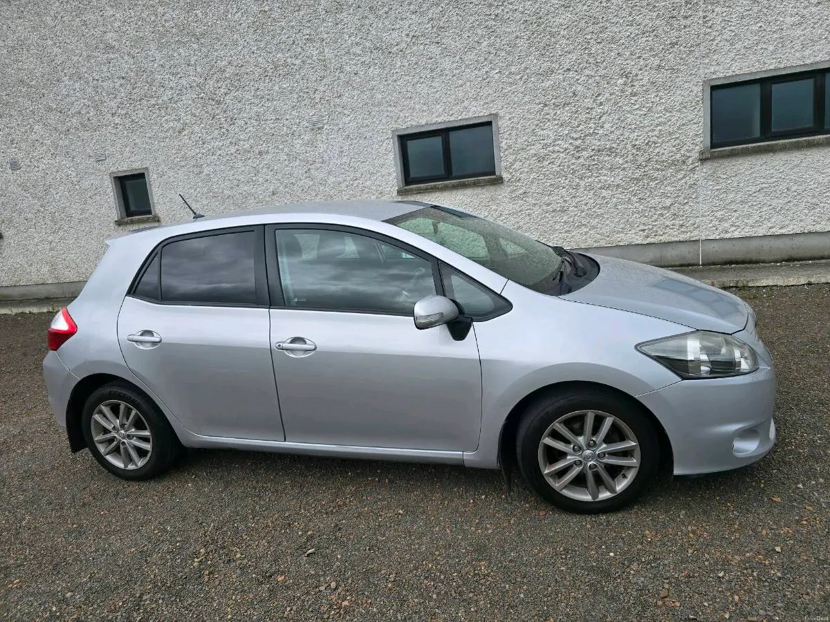 2011 TOYOTA AURIS 1.4 D4D DIESEL - Image 1