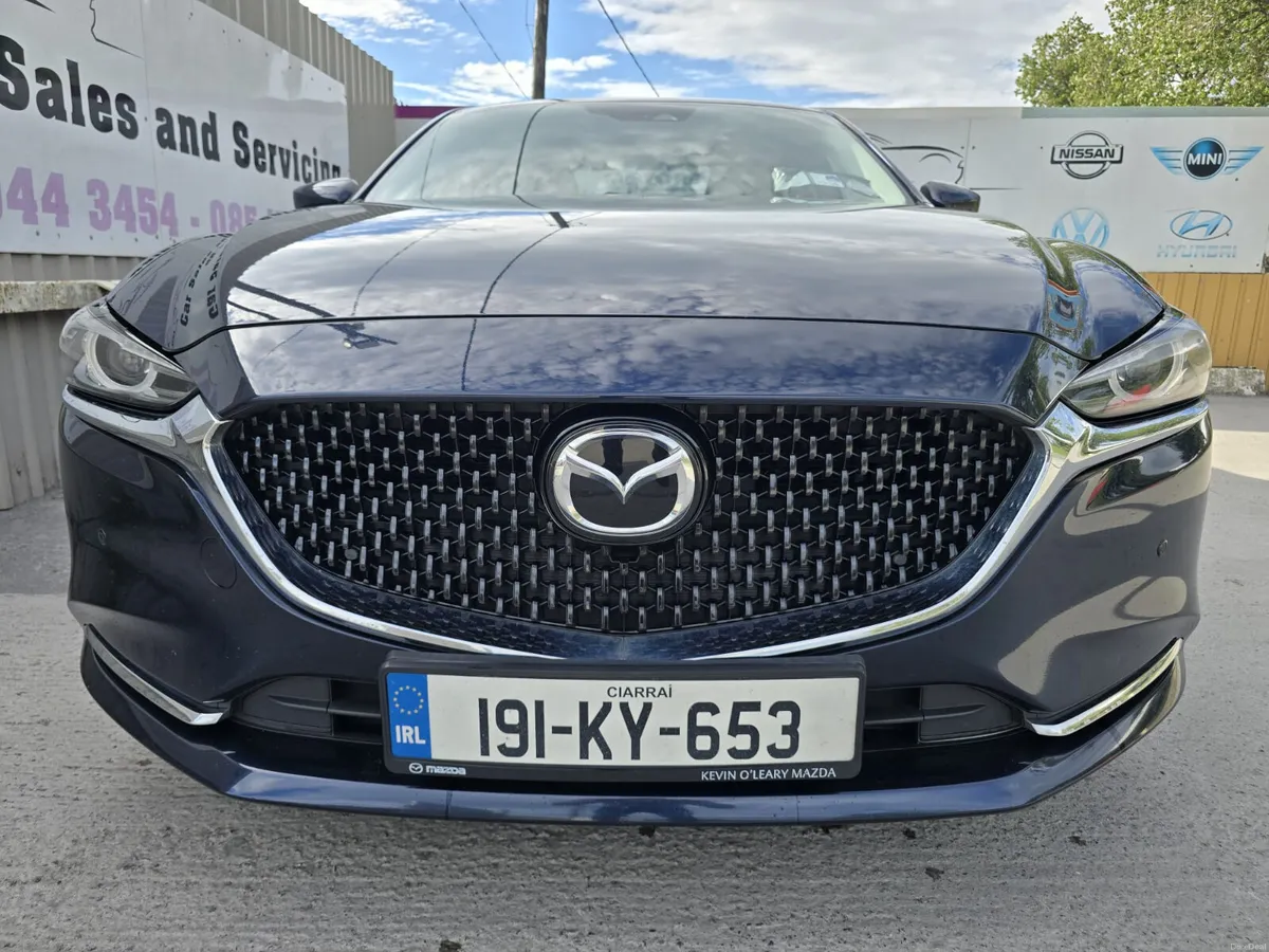 191 Mazda 6 2.2D 4DR (150ps) PLATINUM SL - Image 2