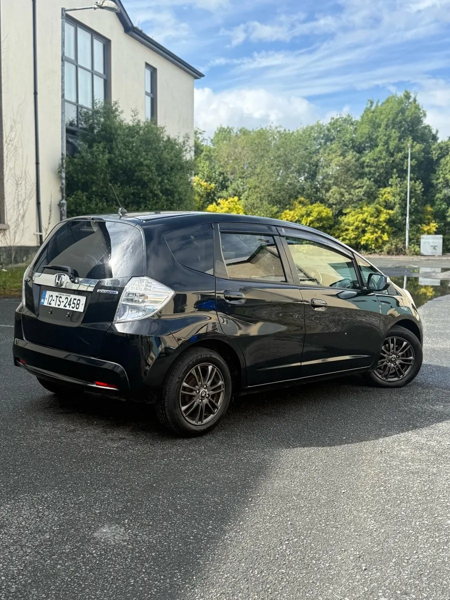 Honda fit 2012 - Image 3