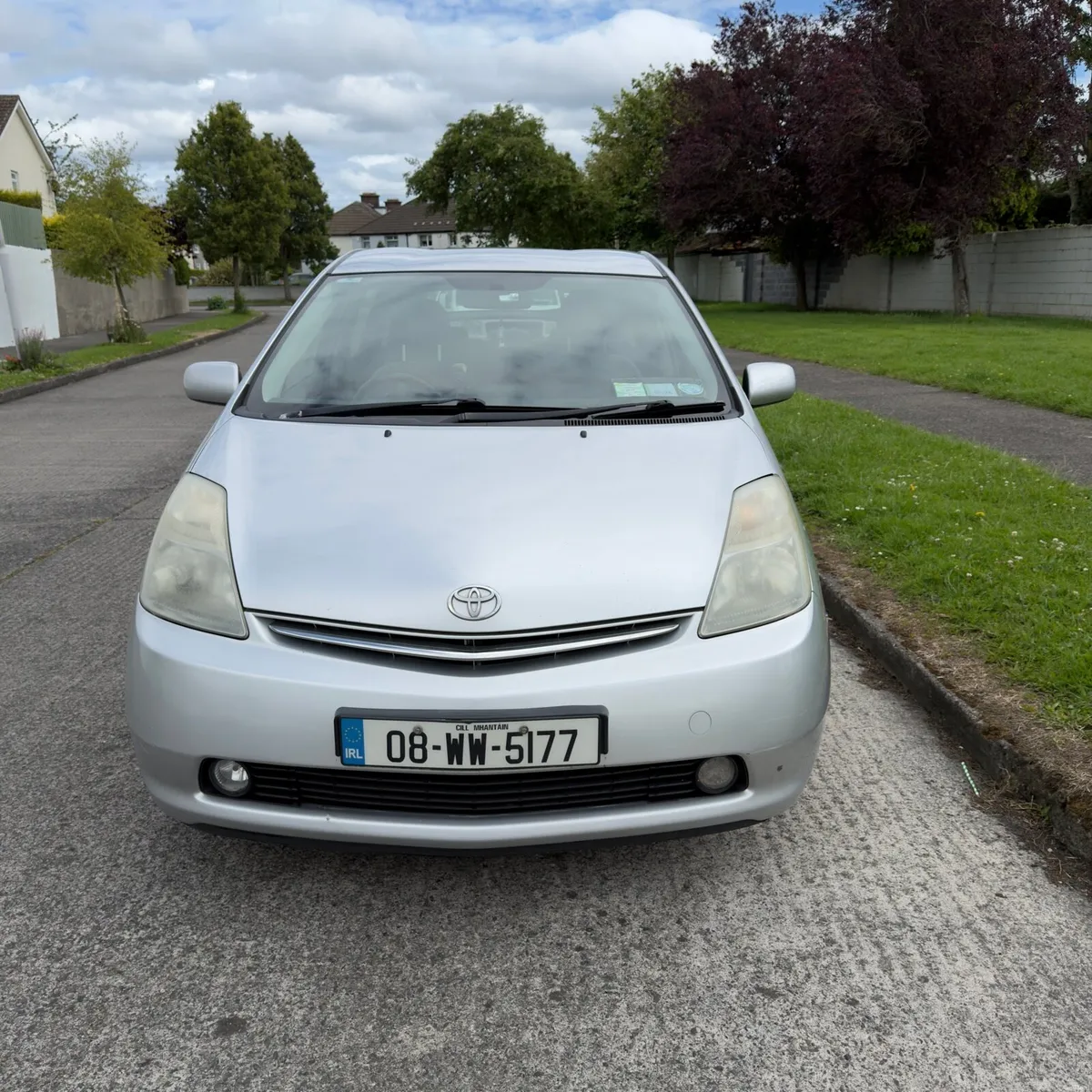 Toyota Prius 2008 1.5 Hybrid + LPG (Gas) - Image 1