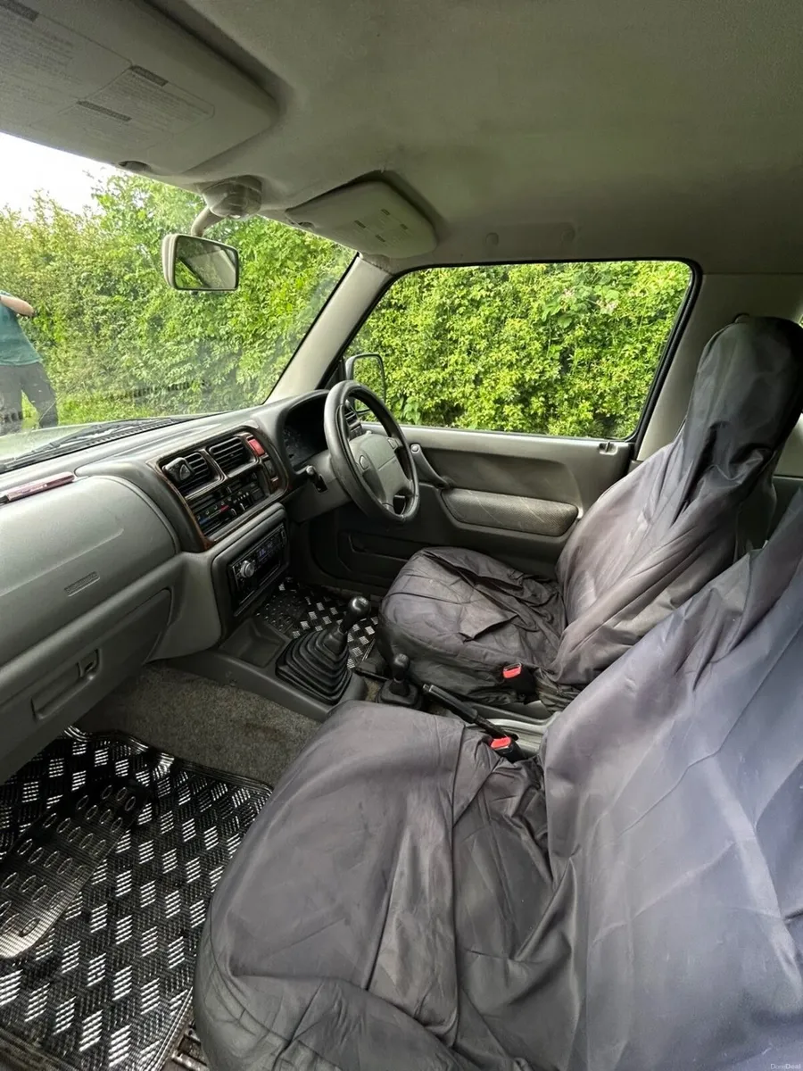 Suzuki Jimny 2000 - Image 3