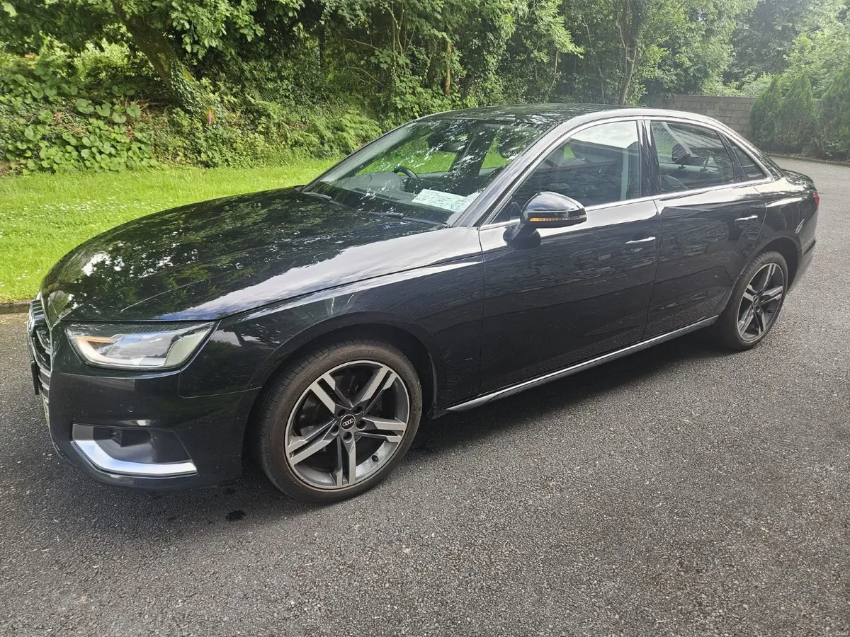212 Audi A4 2.0TDI S-TRONIC - Image 2