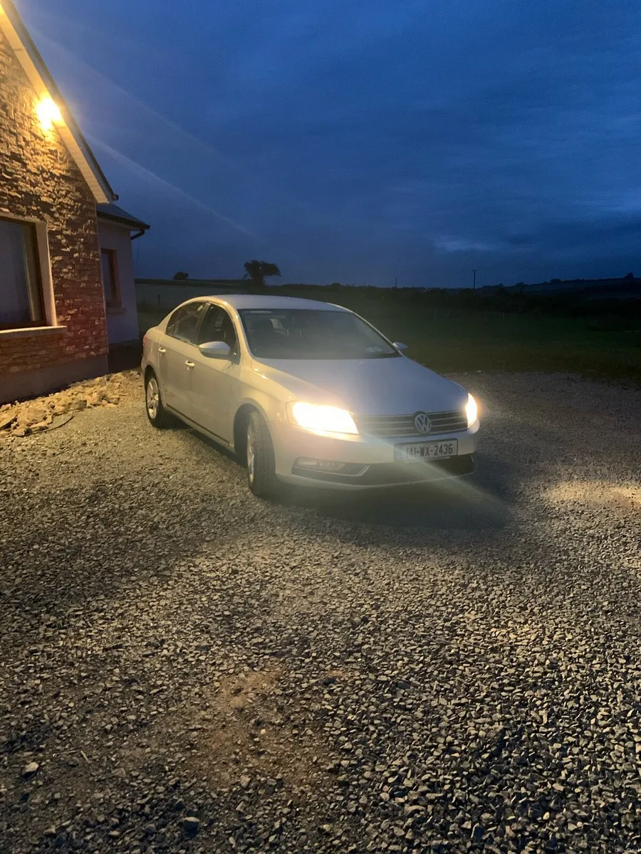 2014 VW Passat - Image 4