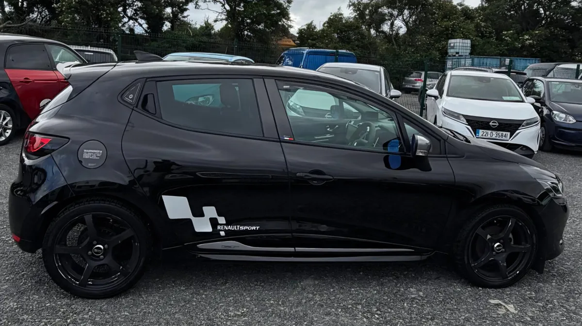 Renault Lutecia GT Sport 2015 Automatic - Image 4