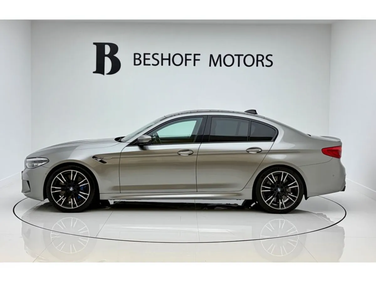 BMW M5 4.4 V8 STEPTRONIC X-DRIVE=HUGE SPEC//LOW MI - Image 2