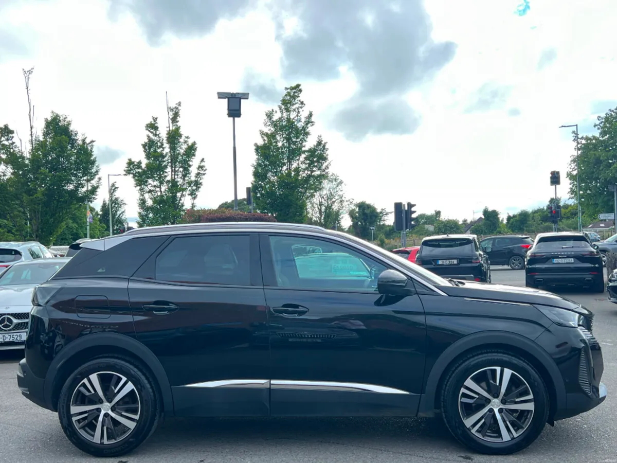 Peugeot 3008 FL ALLURE 1.5 HDI *HIGH SPEC* - Image 4