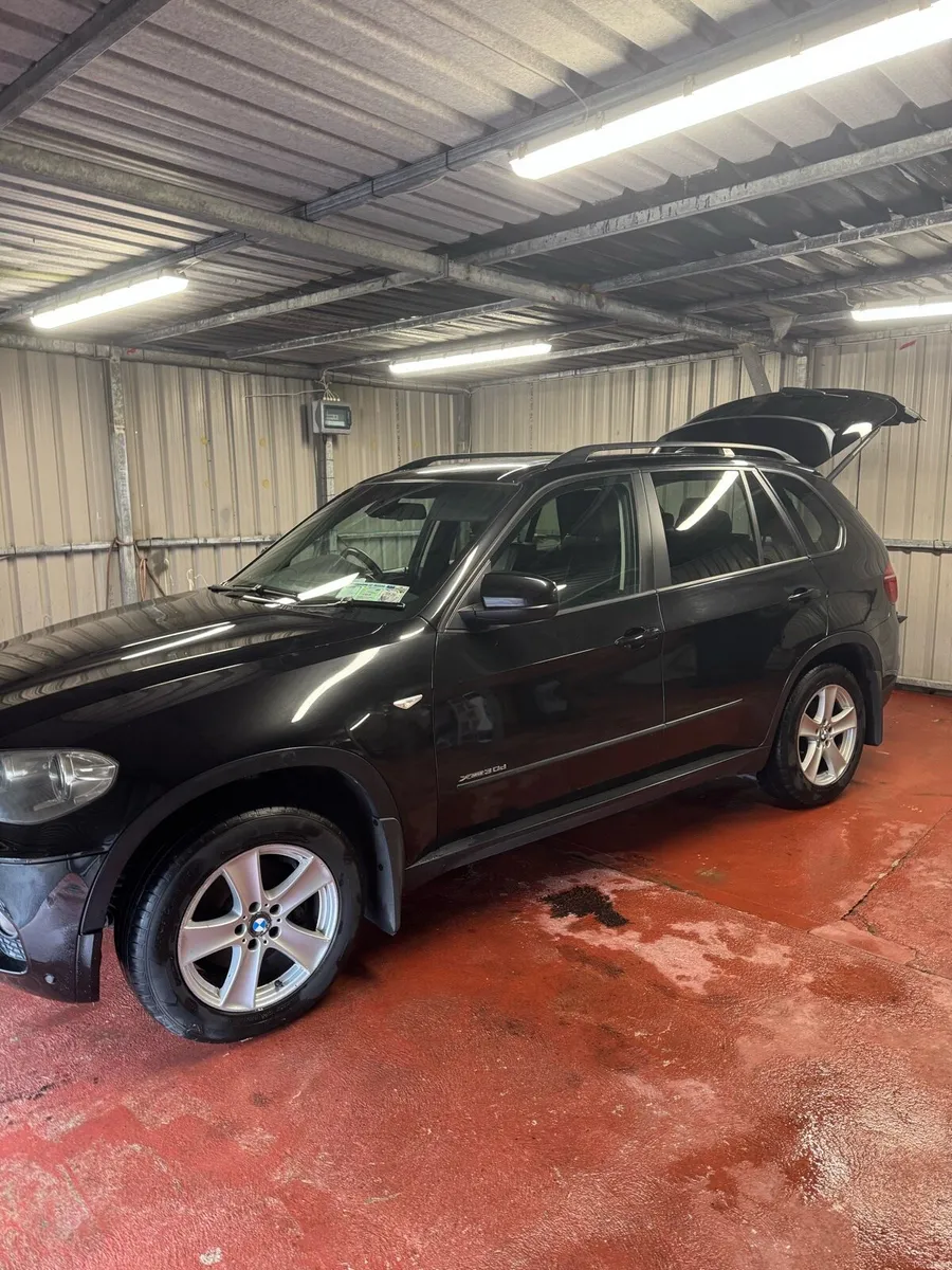 BMW x5 - Image 2
