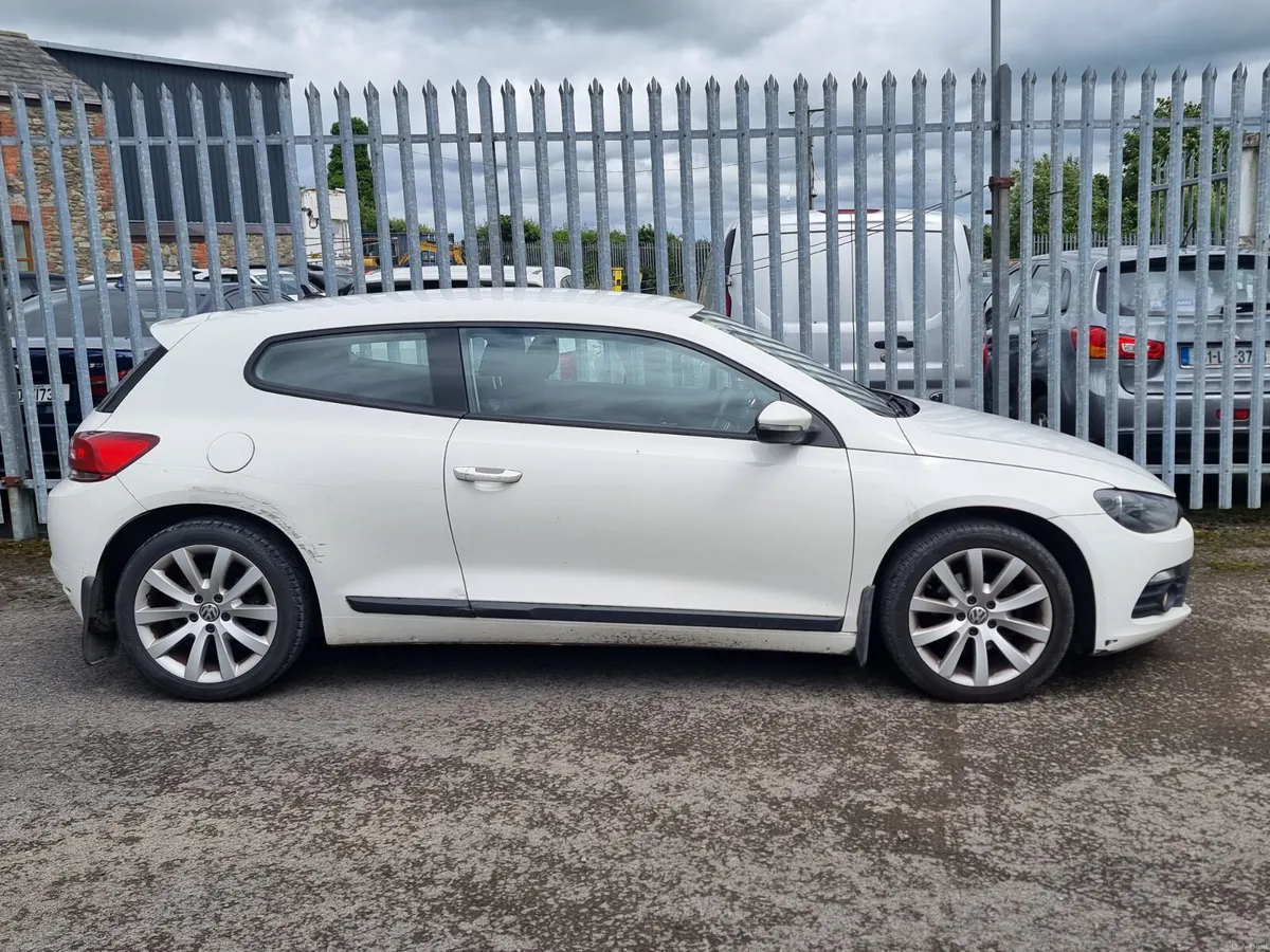 Volkswagen Scirocco 2014 tdi diesel ⛽️  €6900 - Image 4