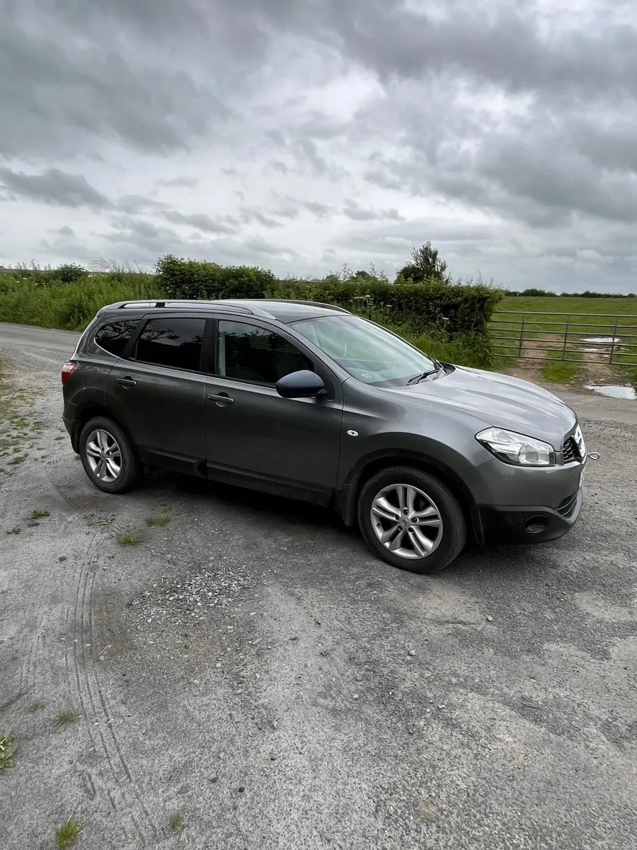 Nissan Qashqai+2 2012 - Image 1