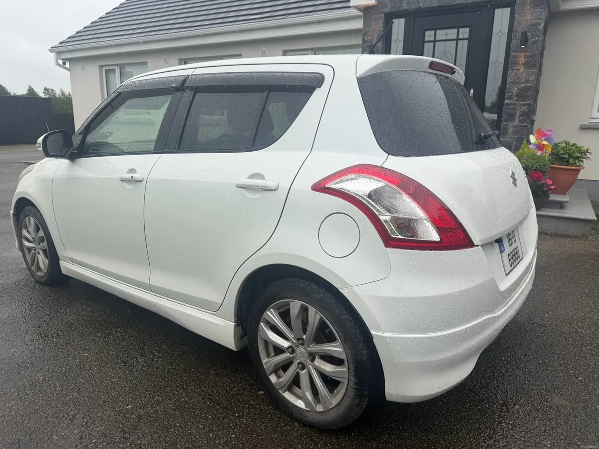 2016 Suzuki Swift Automatic 1.2 petrol - Image 3