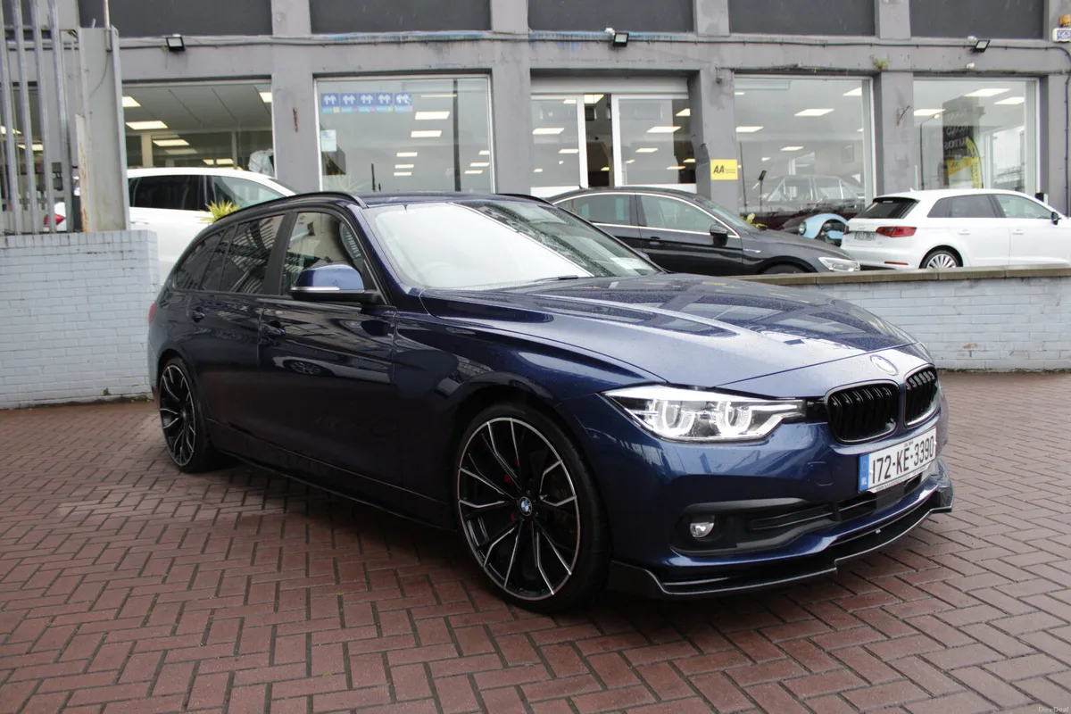 2017 BMW 320D SE 2.0 5DR ESTATE AUTO - Image 1