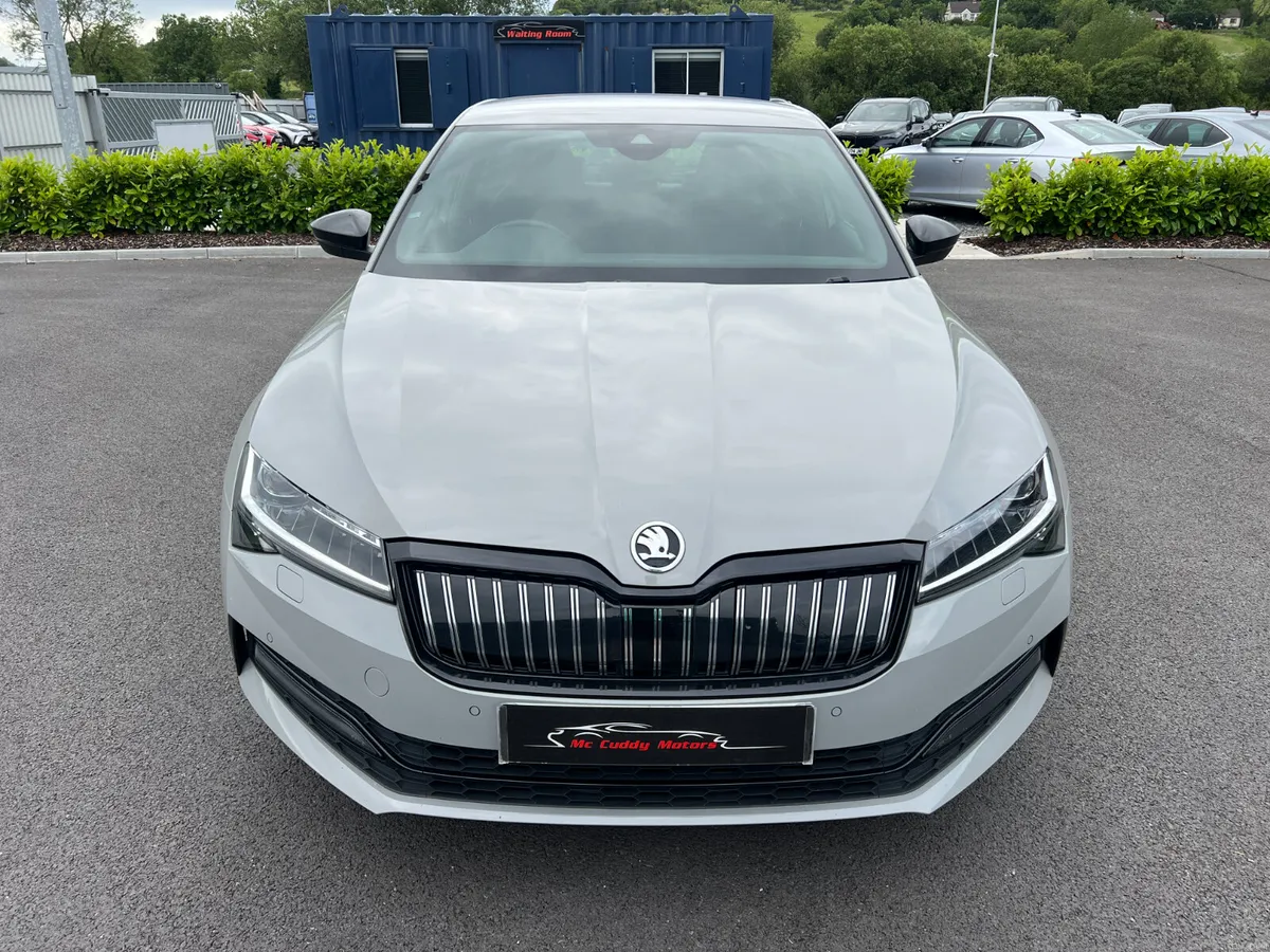 2020 (202) Skoda Superb Sportline + IV 1.4 PHEV - Image 3