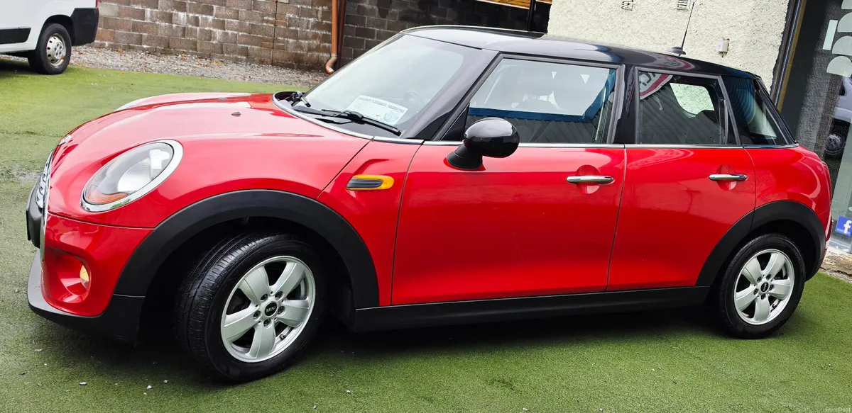 Mini One 1.5td HATCH LOW KM 5DR - Image 2