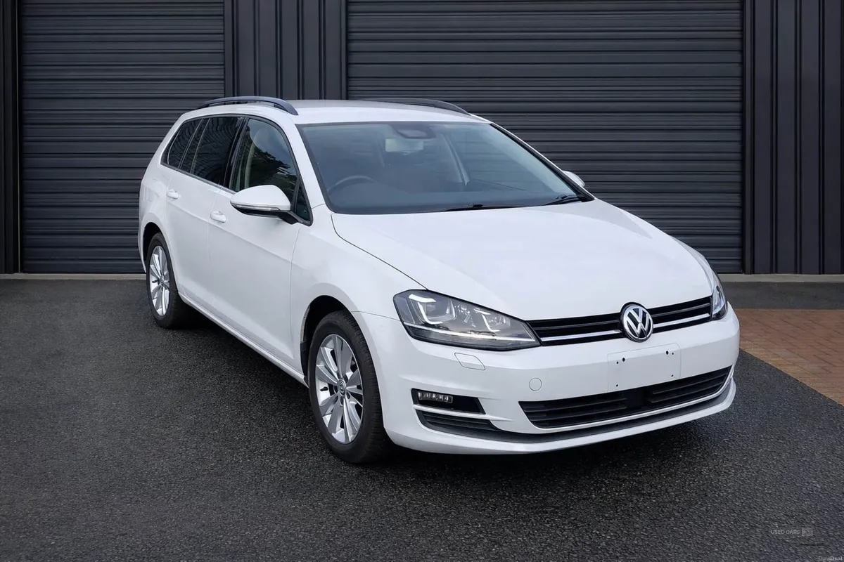 Volkswagen Golf 1.2 TSI BlueMotion Auto 5DR - Image 1