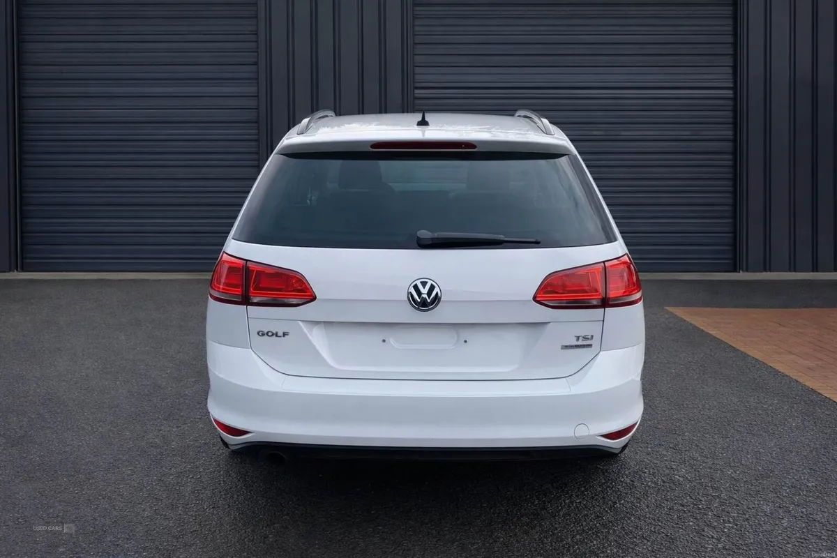 Volkswagen Golf 1.2 TSI BlueMotion Auto 5DR - Image 5