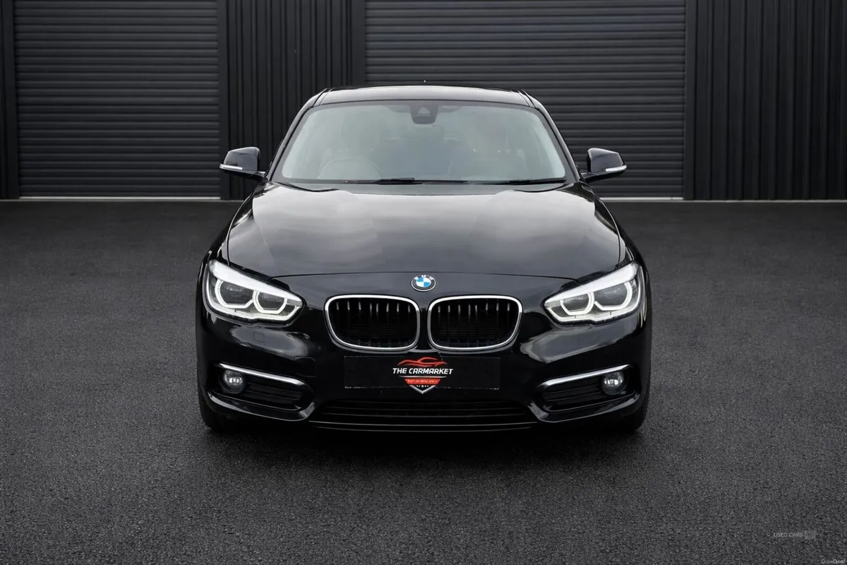 BMW 1-Series 1.5 118i EfficientDynamics SE Auto 5D - Image 3