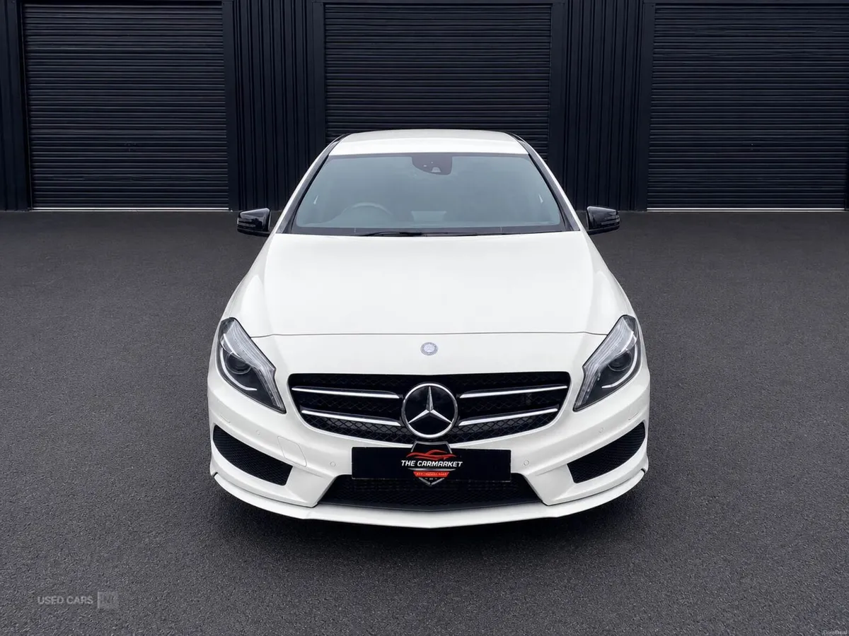 Mercedes-Benz A-Class 1.6 AMG Line 7G-DCT Euro 6 ( - Image 3