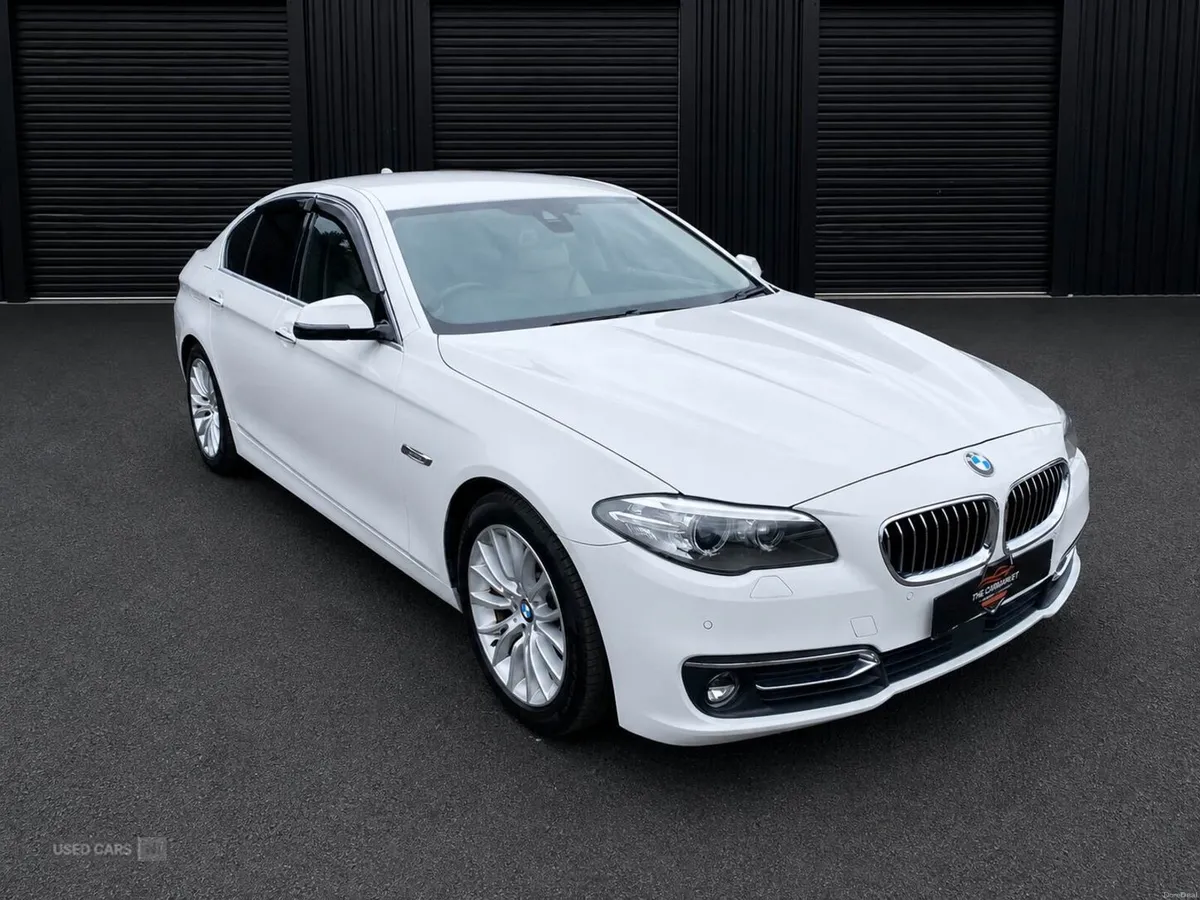 BMW 5-Series 2.0 523D Luxury EfficientDynamics Aut - Image 1