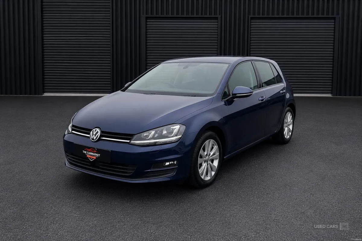 Volkswagen Golf 1.2 TSI Bluemotion Auto 5DR - Image 3