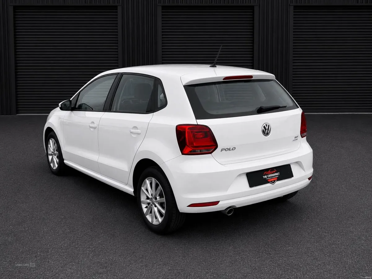 Volkswagen Polo 1.2 TSI Bluemotion Auto 5DR - Image 5