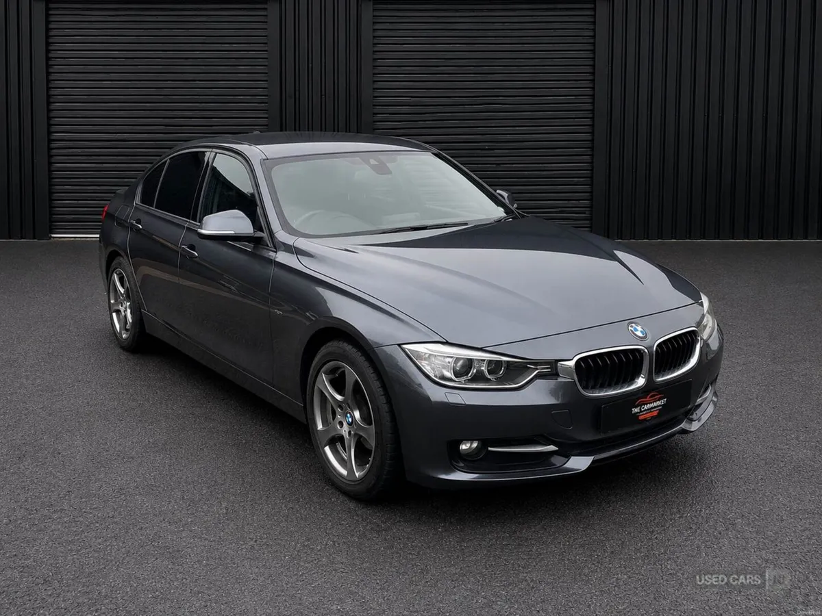 BMW 3-Series 2.0 320d Luxury Auto Euro 5 (s/s) 4DR - Image 1