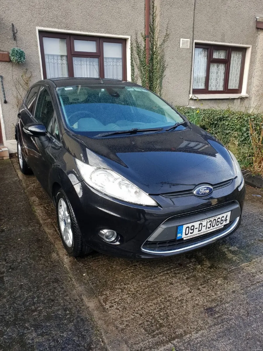 2009 Ford Fiesta Titanium 1.6 Diesel TDCi 90BHP - Image 1