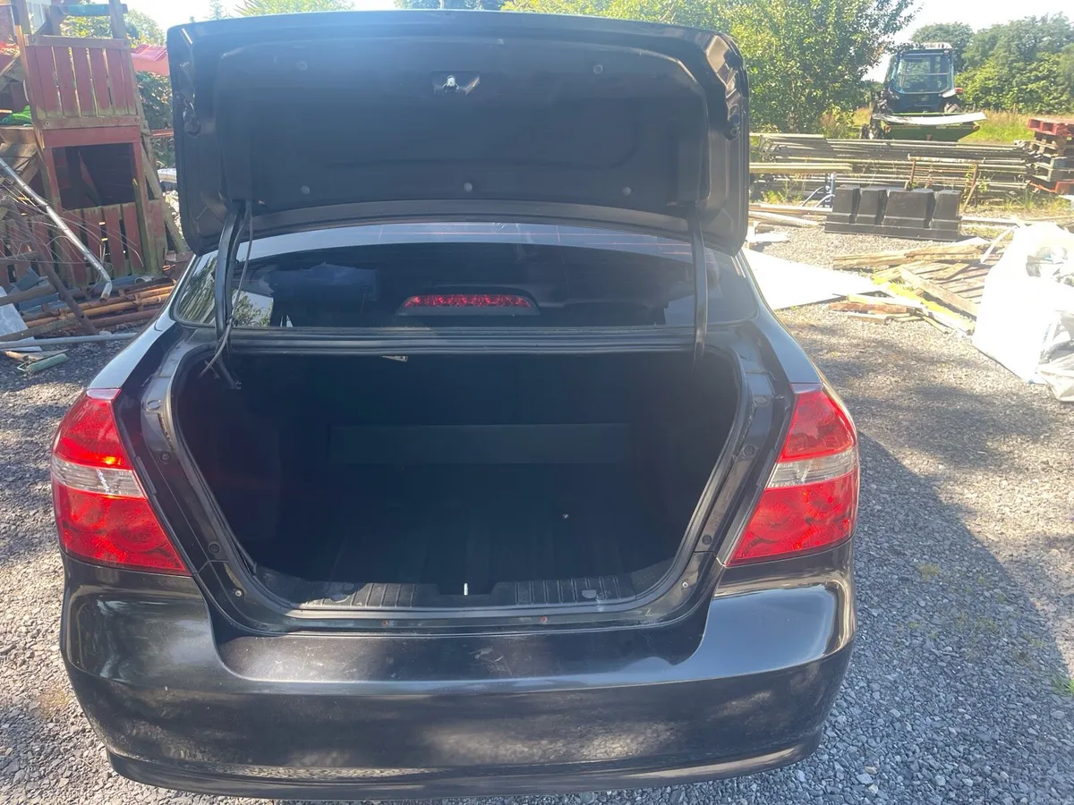 Car - Image 5