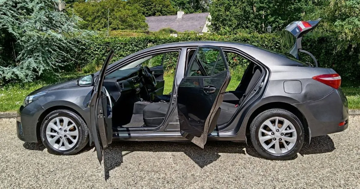 '14 Corolla 1.4D4D NCT05/27 Tax09/26 245km - Image 3