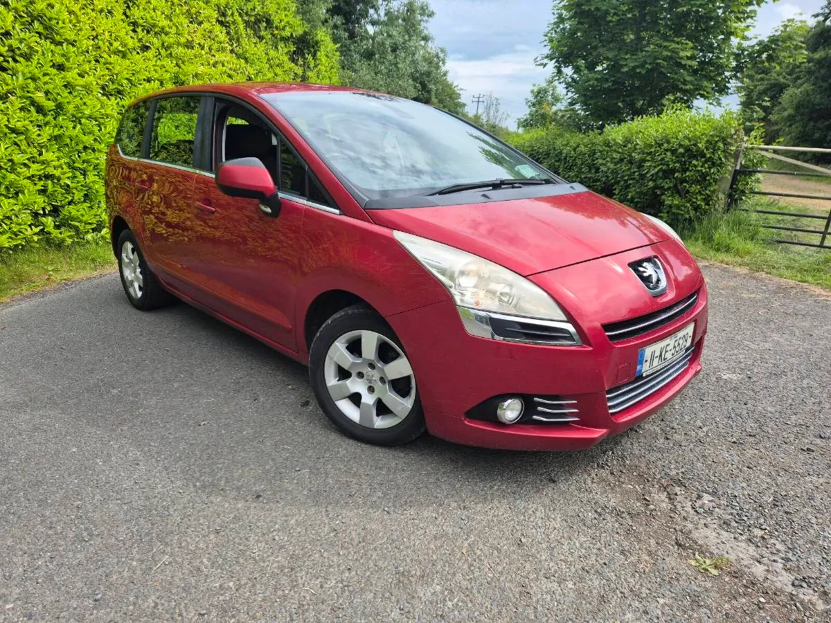 Peugeot 5008 - Image 2