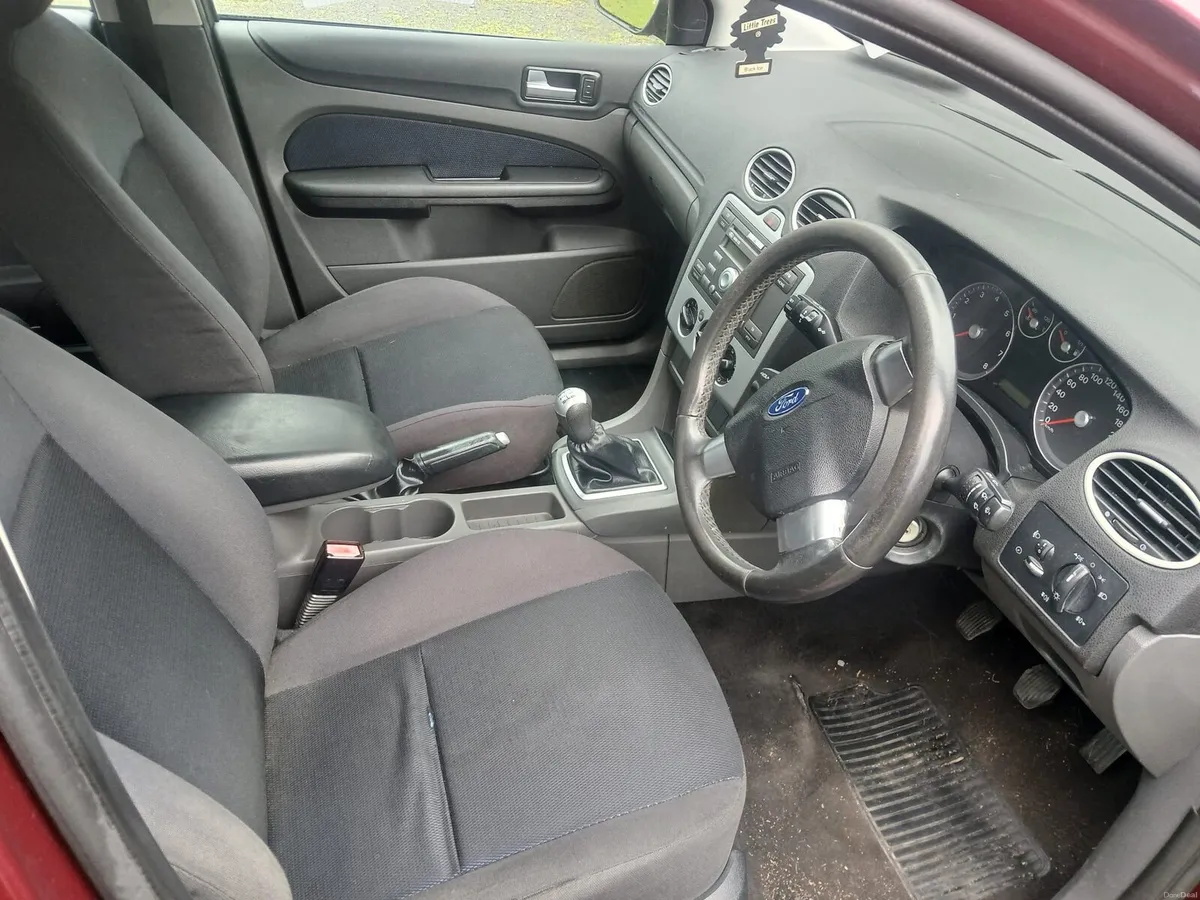 Ford focus - Image 4