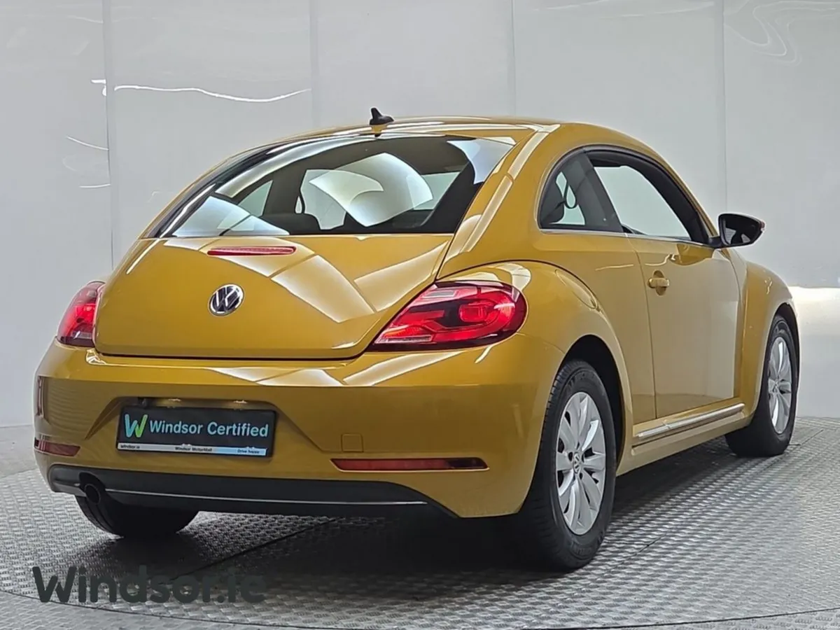 Volkswagen Beetle TSI Design DSG - Image 3