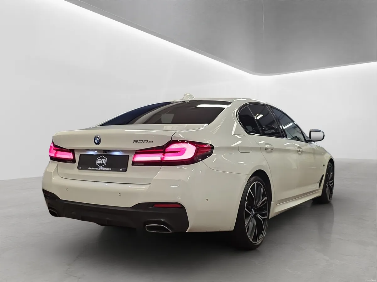 2023 BMW 530E M-SPORT AUTO. - Image 6