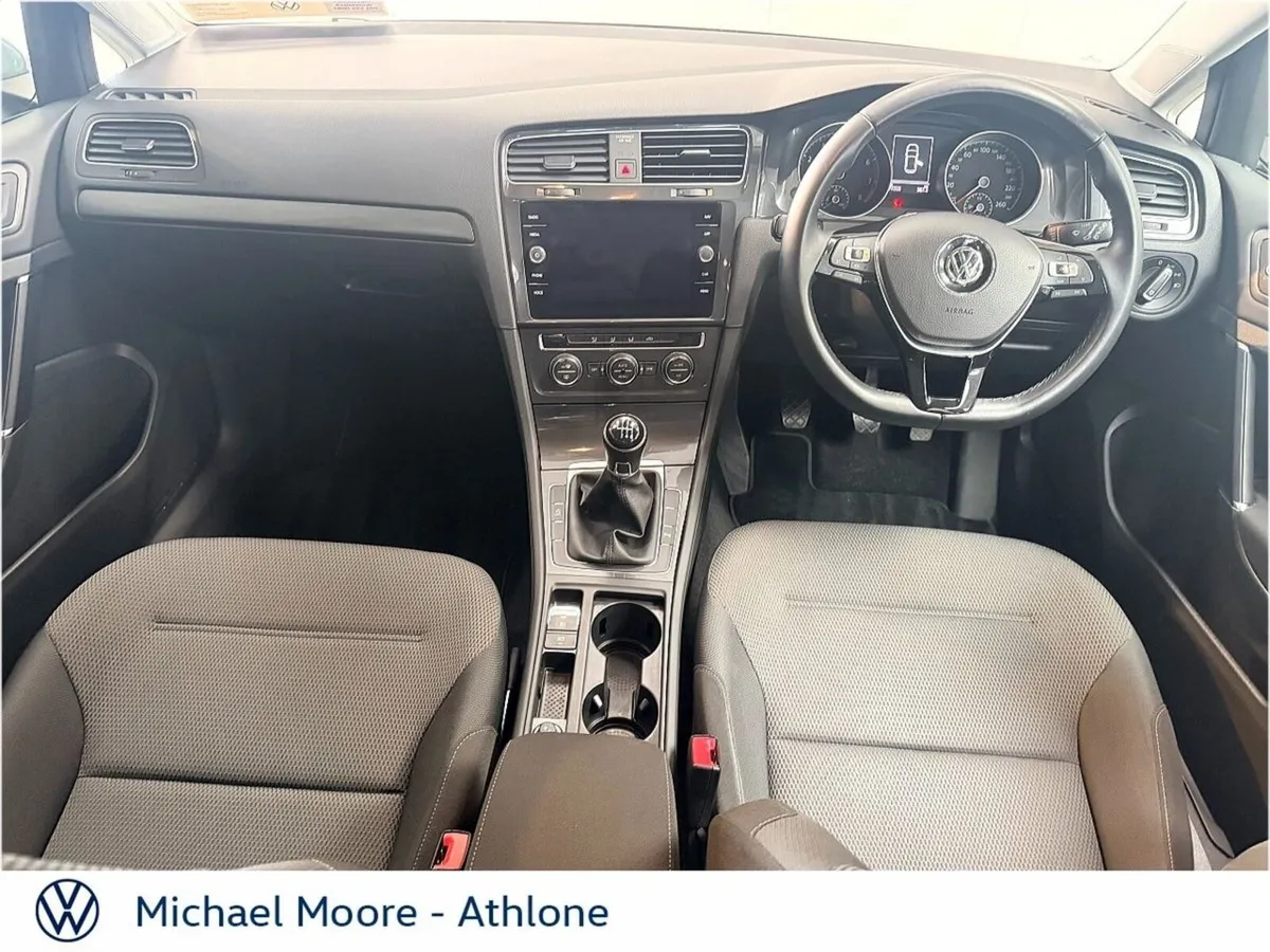 Volkswagen Golf 1.0 TSI 115HP Comfortline - Image 2
