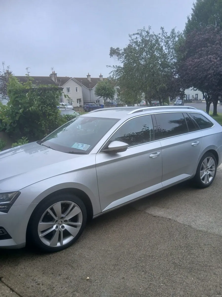 Skoda Superb - Image 1