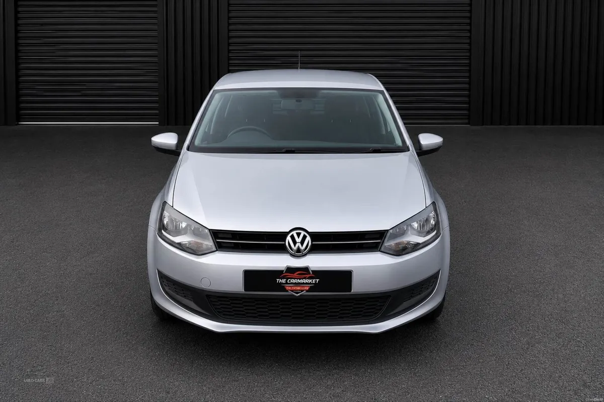 Volkswagen Polo 1.2 TSI Bluemotion Auto 5DR - Image 3