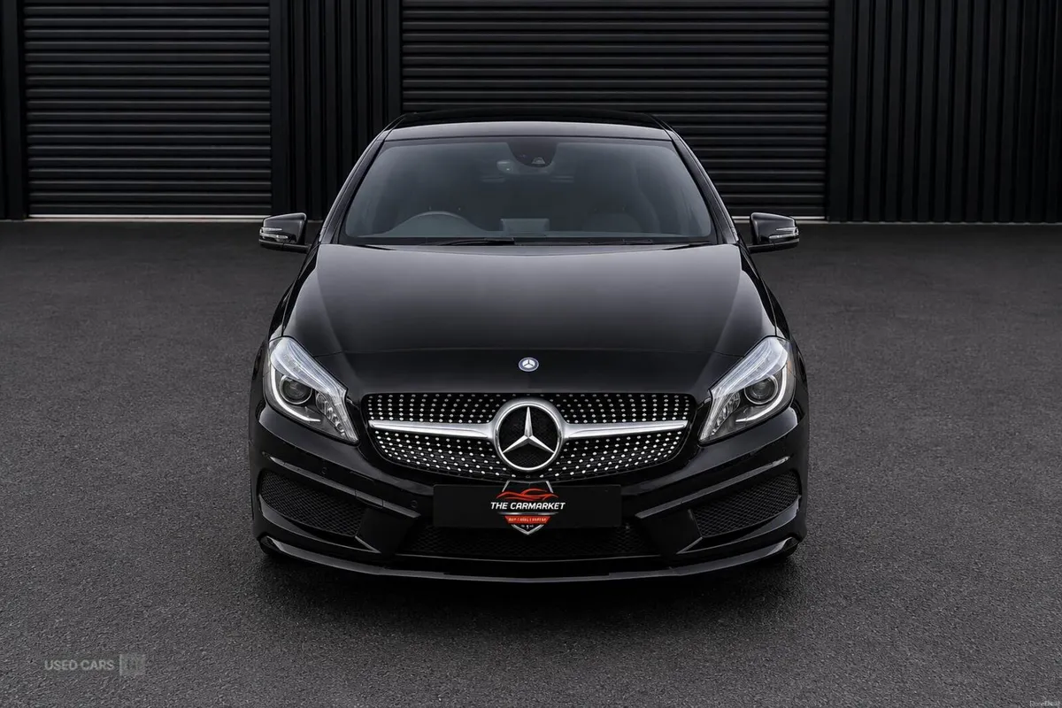 Mercedes-Benz A-Class 1.6 A180 AMG Line 7G-DCT Eur - Image 3