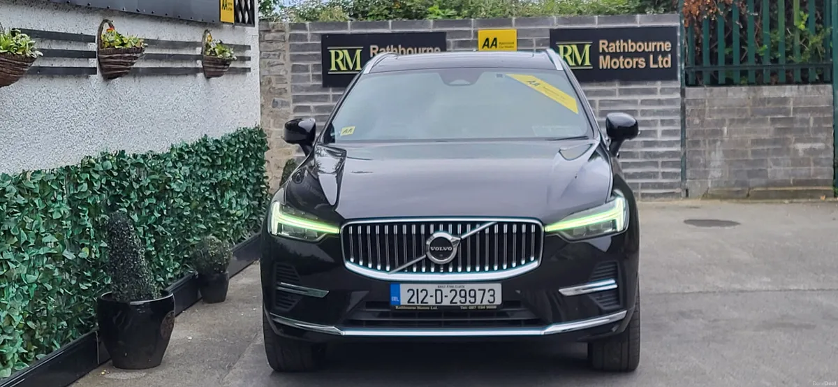 212 Volvo XC 60 Phev Recharged AWD (massive spec) - Image 4
