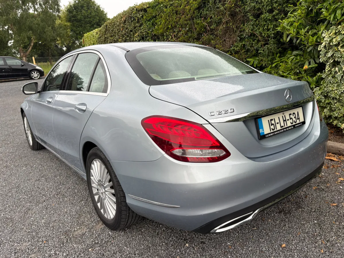 Mercedes-Benz C-Class 2015 - Image 3