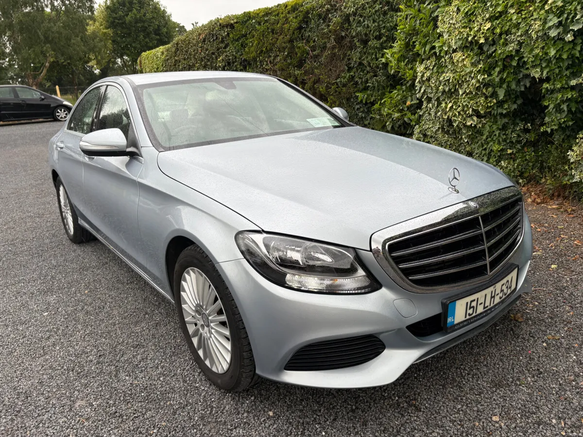 Mercedes-Benz C-Class 2015 - Image 2