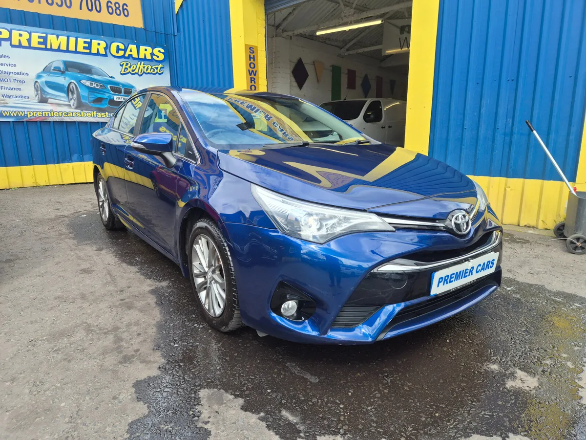 Toyota Avensis 2015 - Image 1