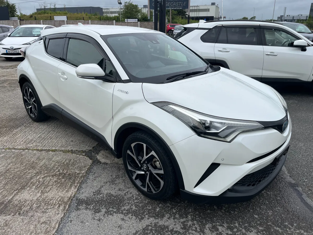 TOYOTA C-HR 2017, 1.8 HYBRID AUTO LOW KM HIGH SPEC - Image 1