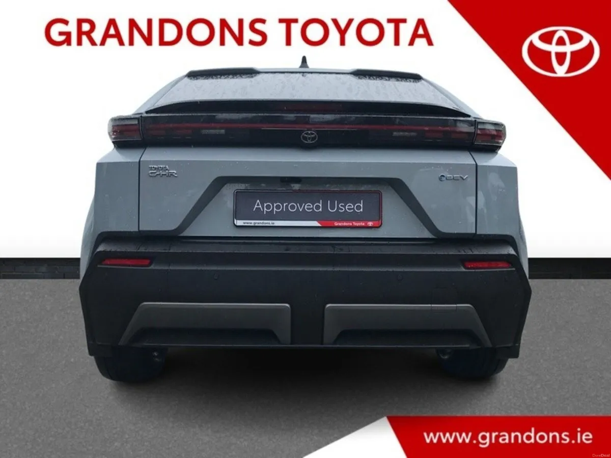 Toyota C-HR EV SPORT - GRANDONS - DEMO SALE! - Image 4