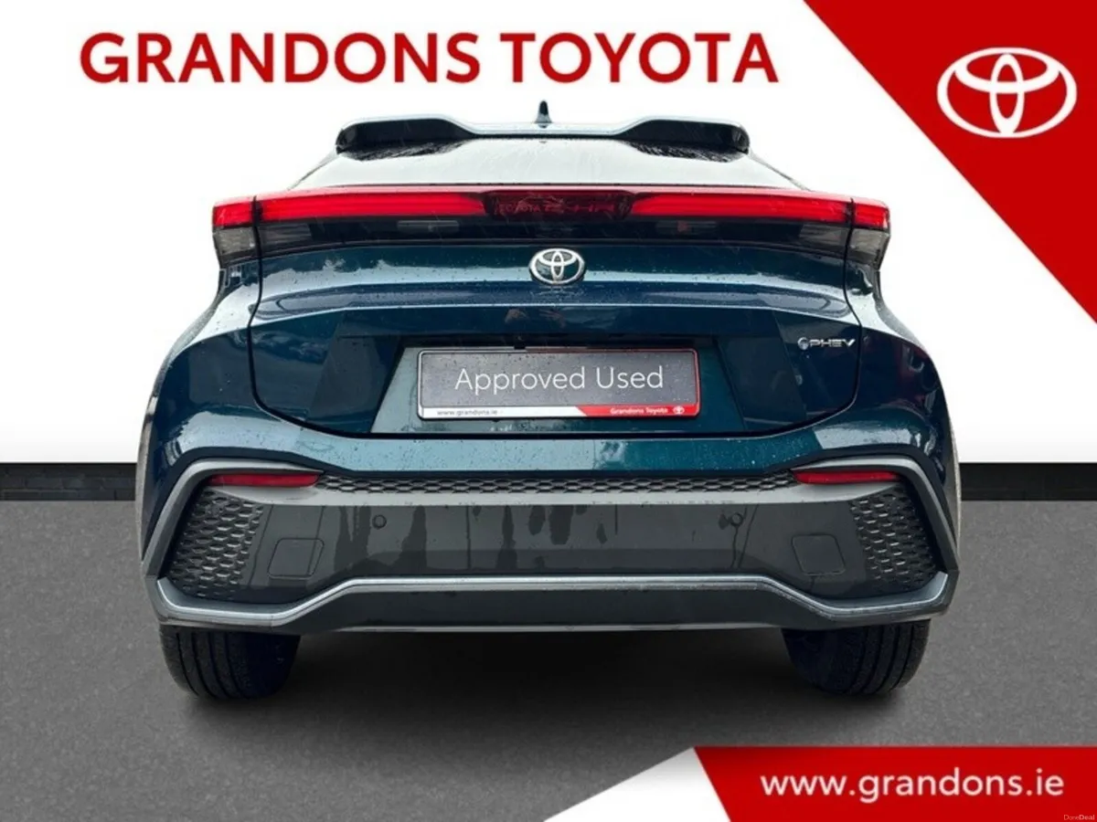 Toyota C-HR PHEV SPORT - GRANDONS - DEMO SALE! - Image 4