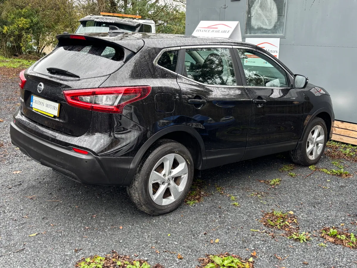 NISSAN QASHQAI-LOW KM-2 YEARS NCT - Image 4