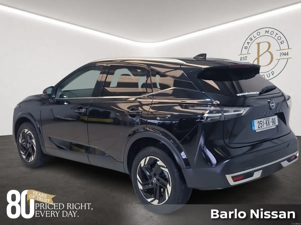 Nissan Qashqai 1.3 PET MILD HYBRID SV PREMIUM - Image 6