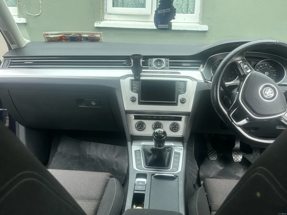 Vw Passat 2tdi - Image 4