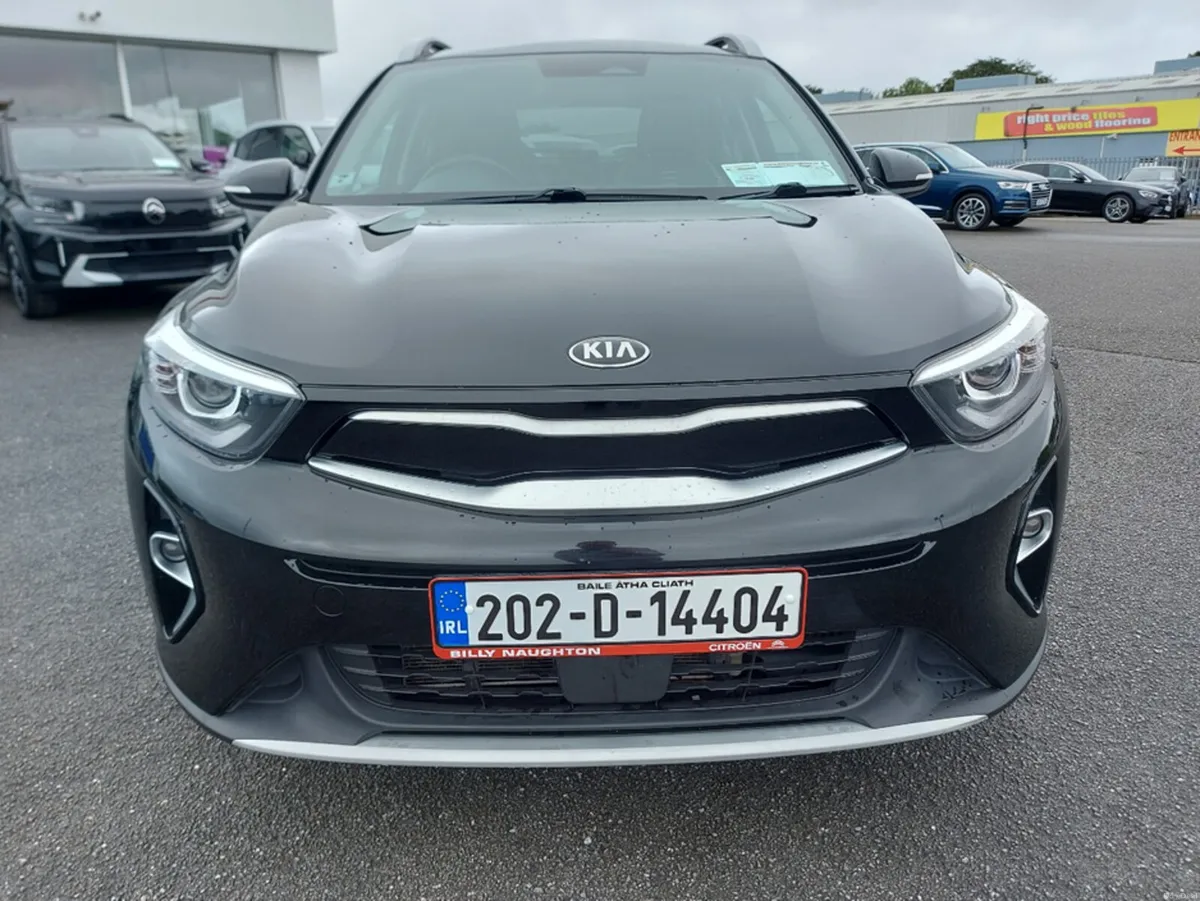 Audi A3 SPORTBACK 30 TFSI 110HP SE 4DR 116HP - Image 3
