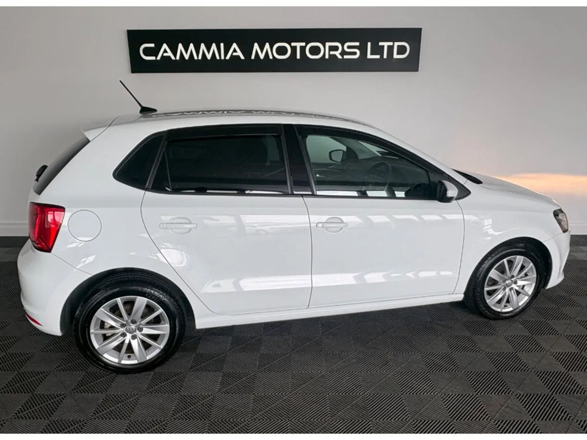 Volkswagen Polo 2017 VOLKSWAGEN POLO*BT AUDIO*REVE - Image 2