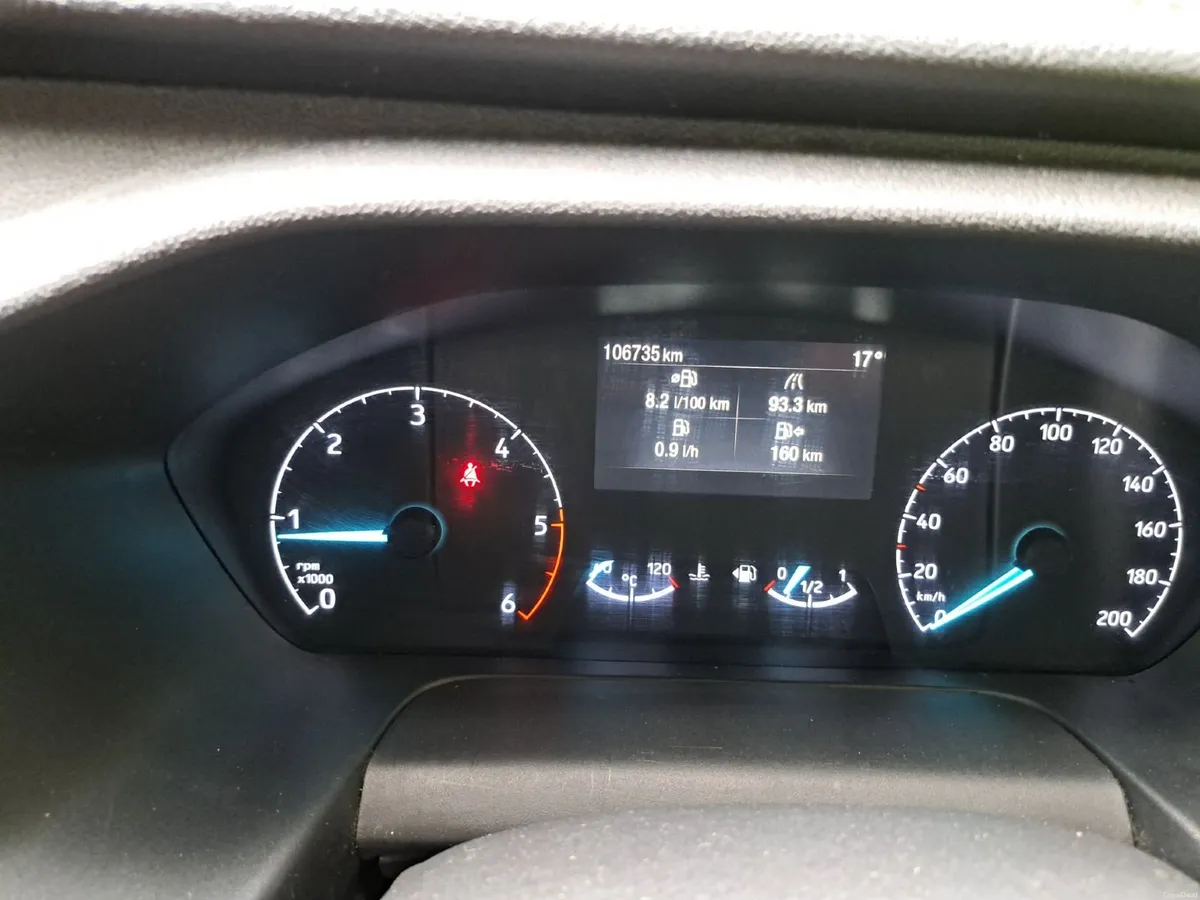 Ford Transit 2021 - Image 2