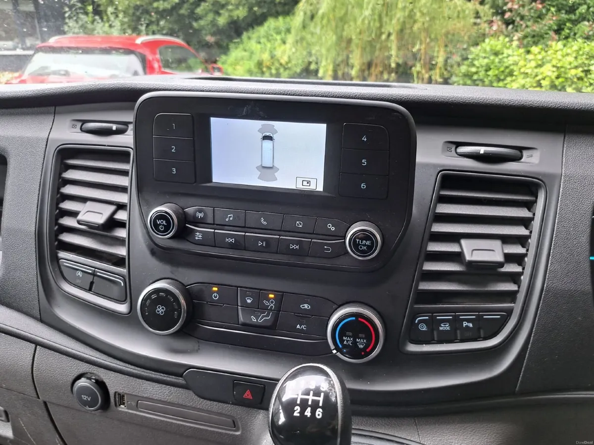 Ford Transit 2021 - Image 3